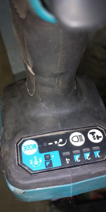 Corp Makita DTW300