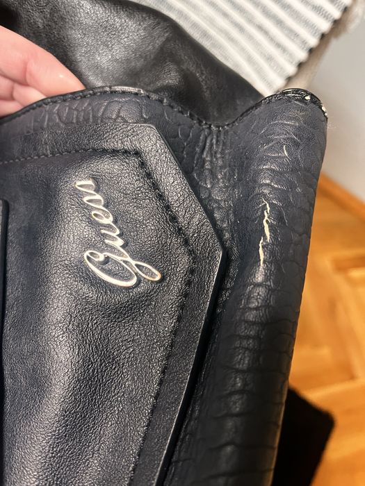 Дамска чанта Guess