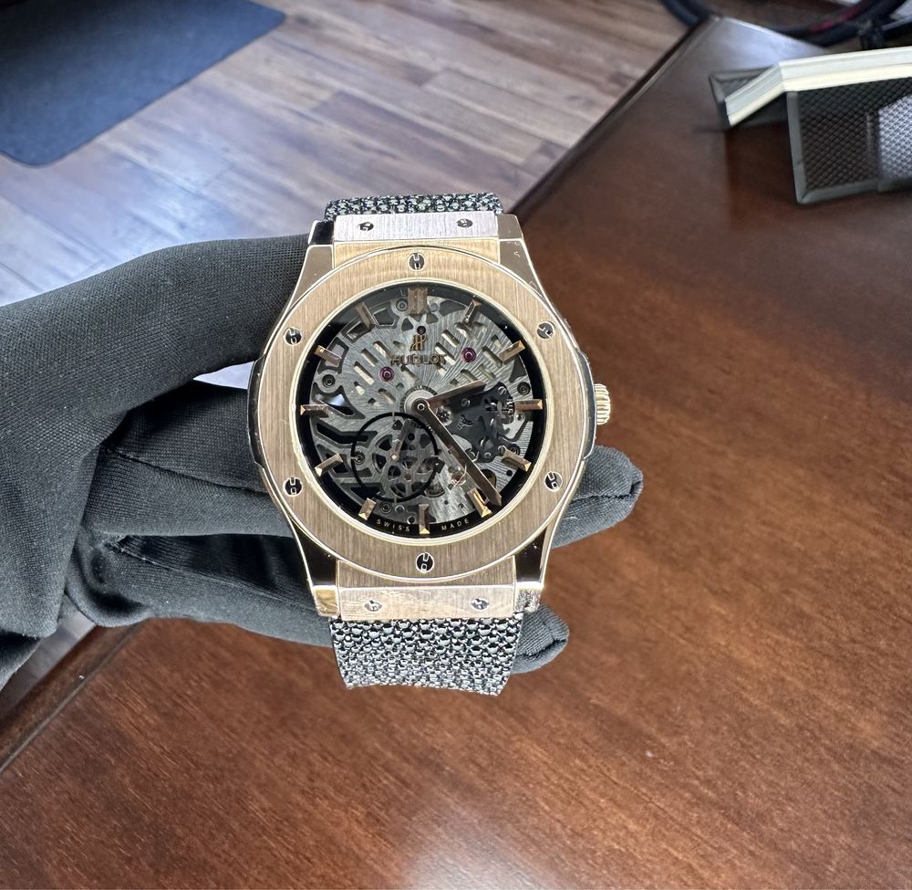 Ceas Hublot Classic Fusion Skeleton