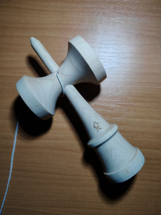 OK+ kendama (doar kenul de vânzare)