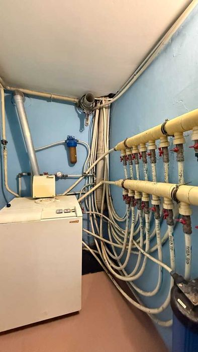 Дом рядом с ТД АИДА Алпамыс батыра 12 мкр