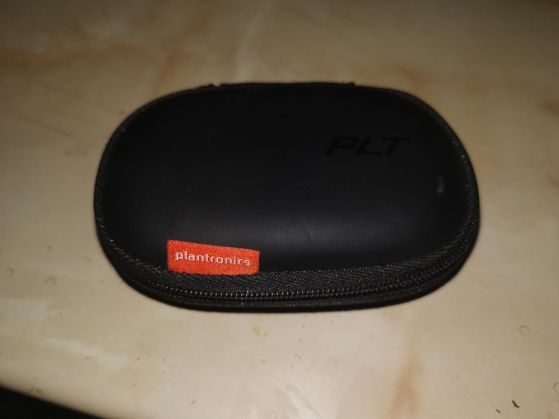 căști Bluetooth wireless sport plantronics backbeat  fit 3100