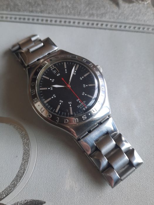 Продам часы Swatch