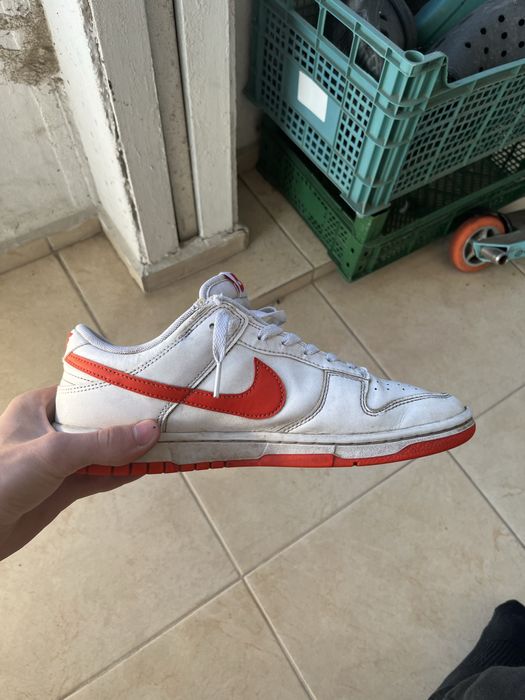 Nike dunk low white x orange