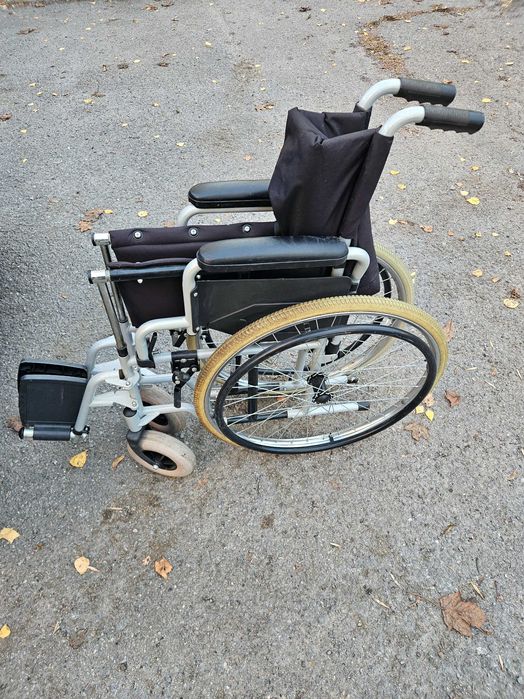 Инвалидна количка