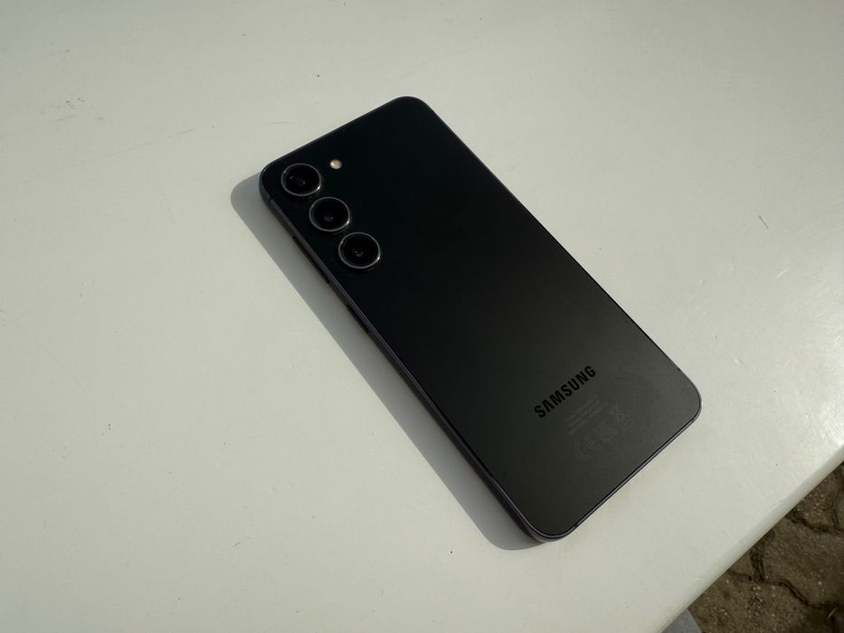 Samsung s23 256gb Гаранция до края на годината Виваком