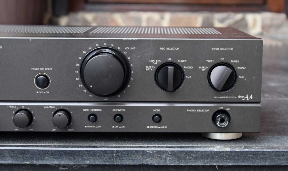 Amplificator Technics SU-VX 500, defect