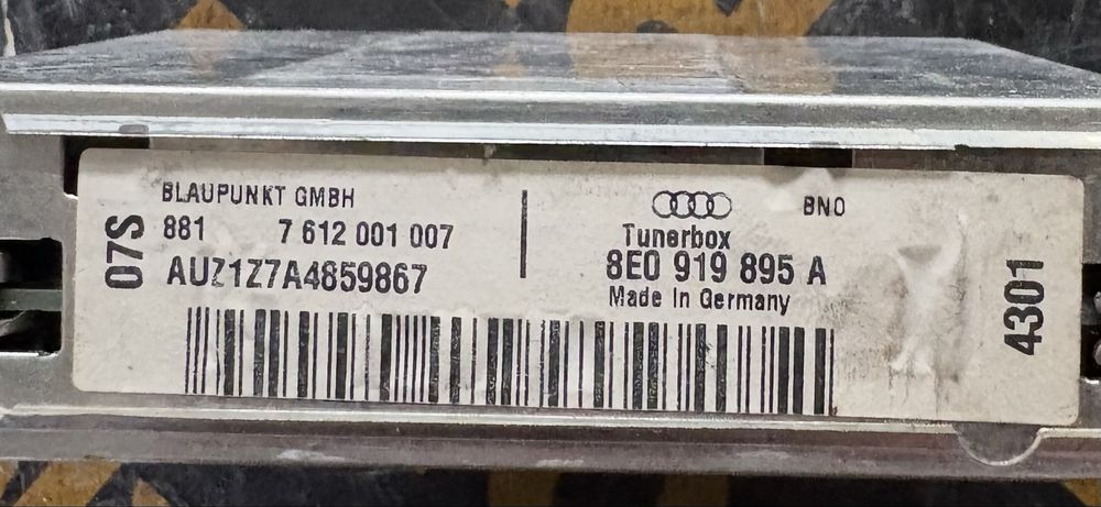 Audi A4 B7 Модул Навигация Тв
