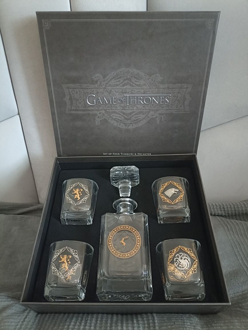 Подаръчен комплект за уиски Game of Thrones