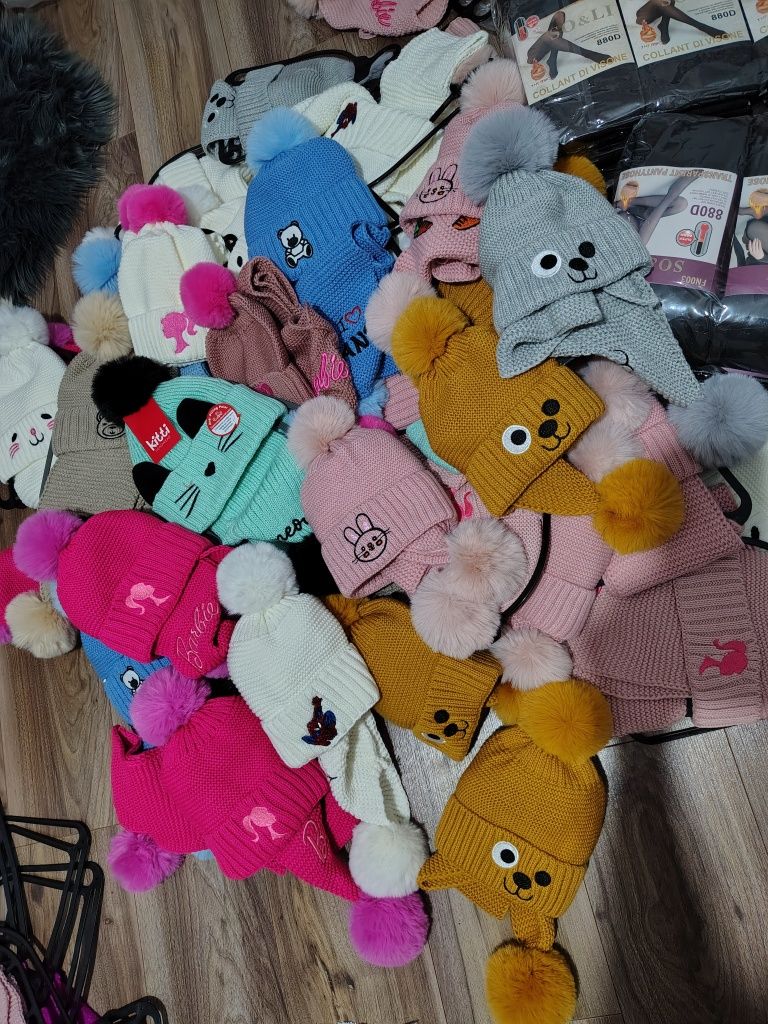 Caciula si fular