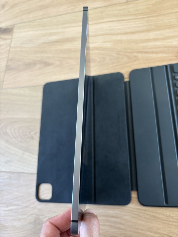 IPad Pro 11-inch 3rd gen (wifi + cellular)