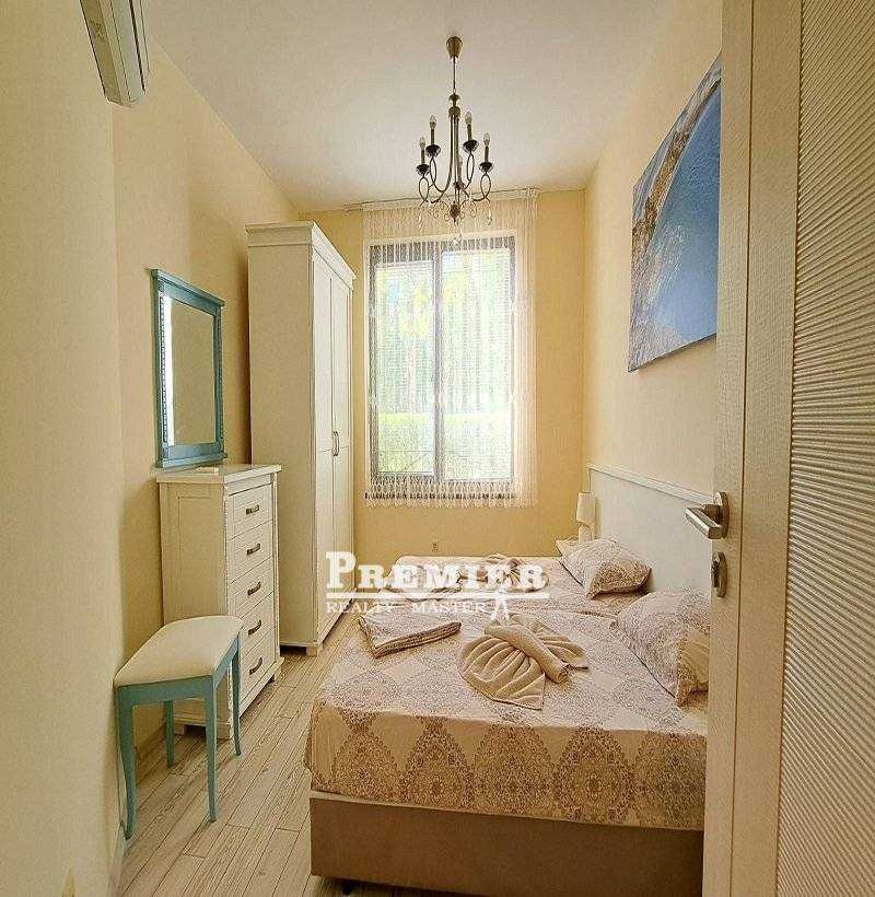 Продава се Многостаен апартамент в к.к. Слънчев бряг - 145 кв.м за 1594 €/кв.м - Снимка #16