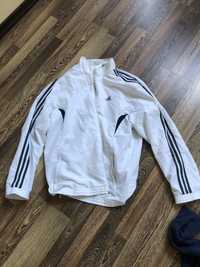 Adidas diverse 19 ani 1.90 inaltime slim