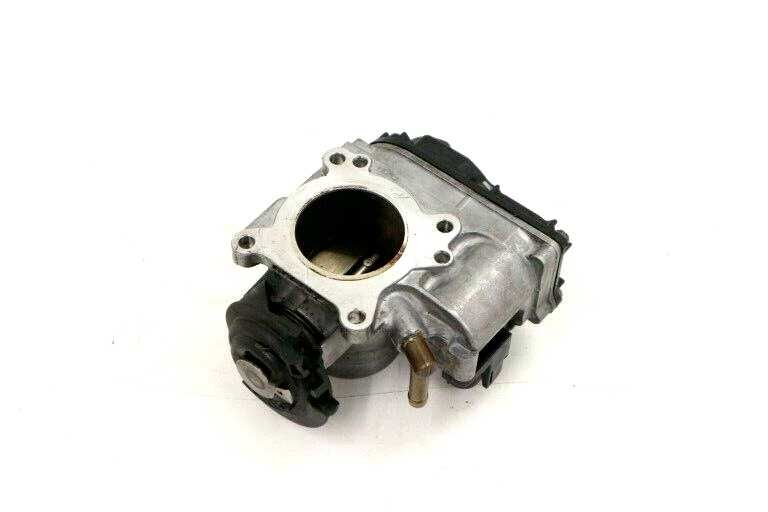 Clapeta accelerație VW Golf Bora Seat Skoda ALL AEE AHW AKQ 030133064F