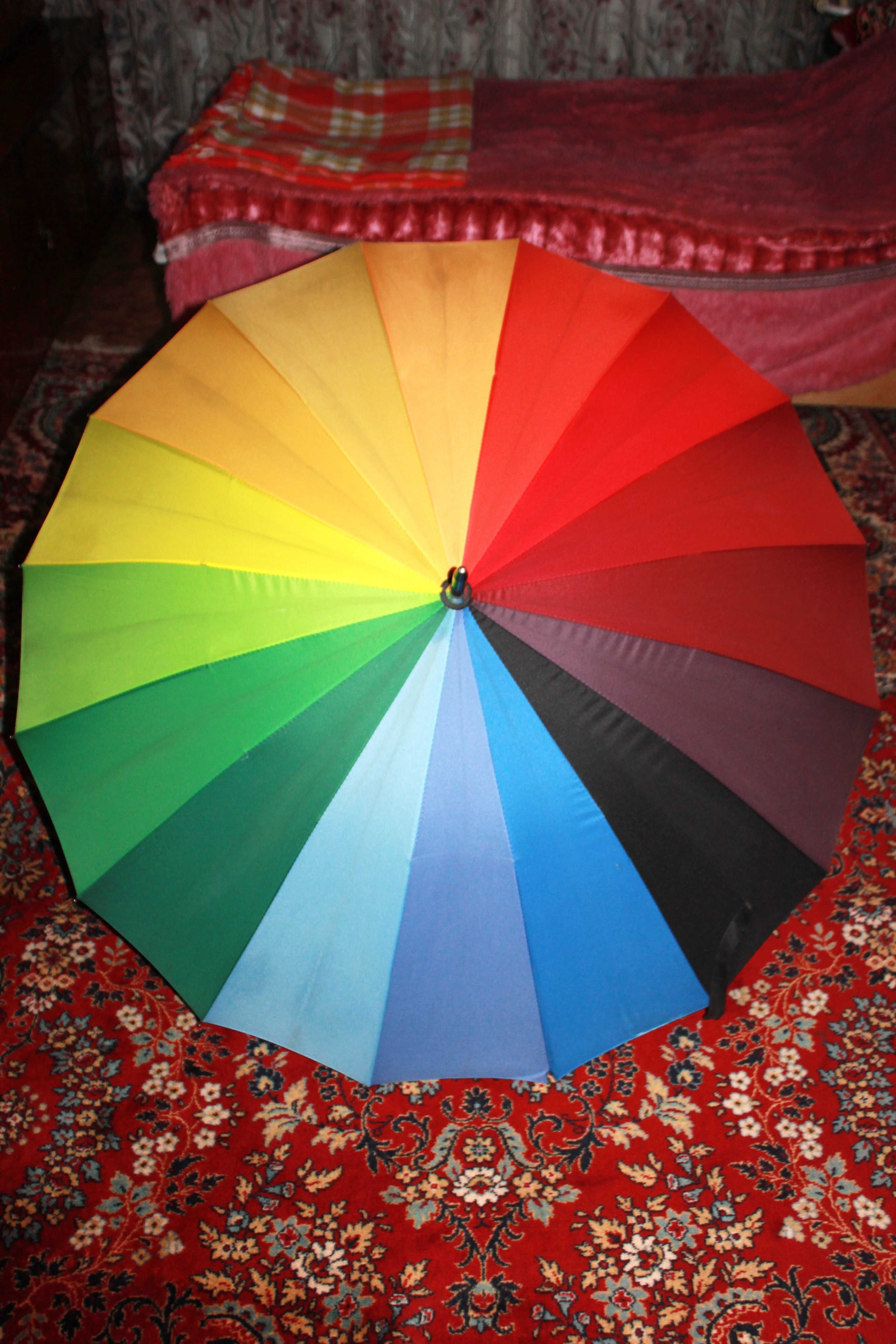 Яркий цветной зонт, б/у