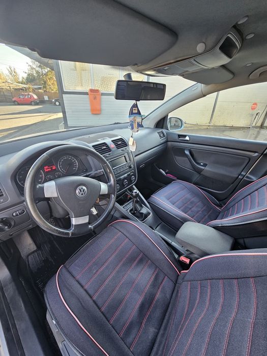 Ofer spre vanzare golf 5