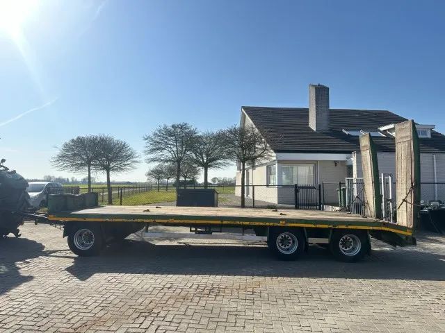 Alta Thomas Trailer marca Thomas in stare buna de functionare.