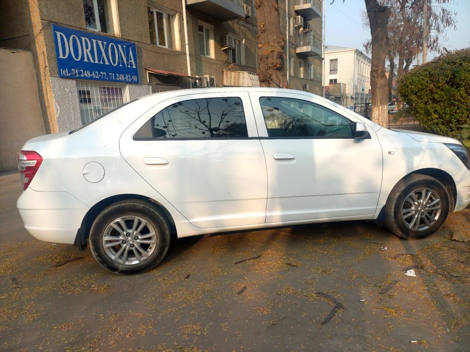 Продается автомобиль кобальт