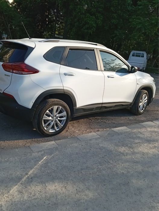 Chevrolet Tracker 2