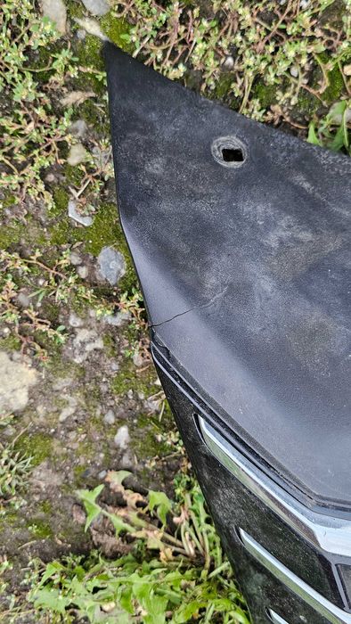 Grila fata VW Passat B7 ACC / Distronic