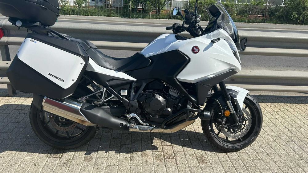 HONDA NT1100 2022