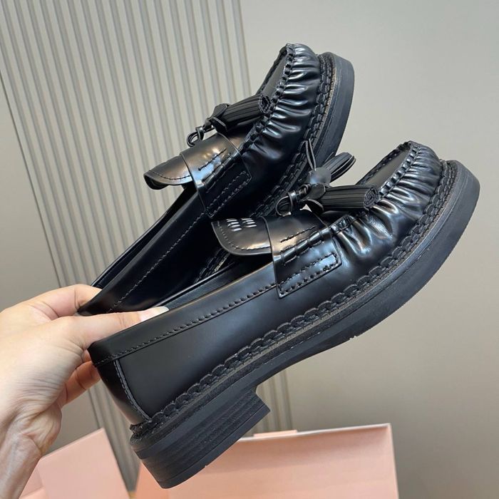 Mocasini Miu Miu