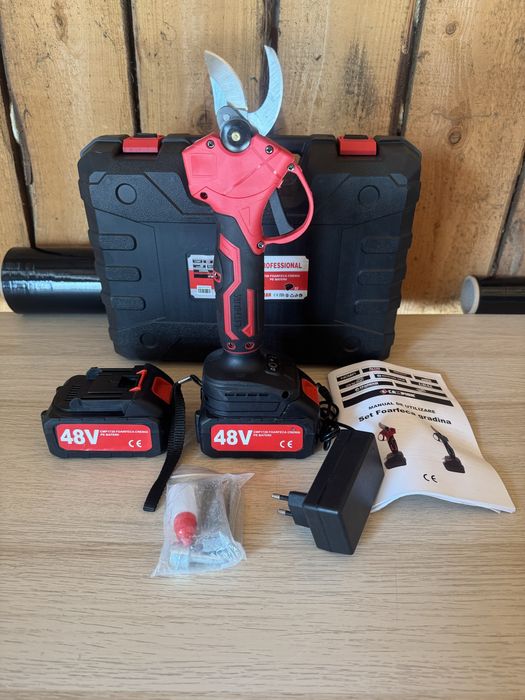 Foarfeca Campion cu 2 acumulatori 48V 8 Ah
