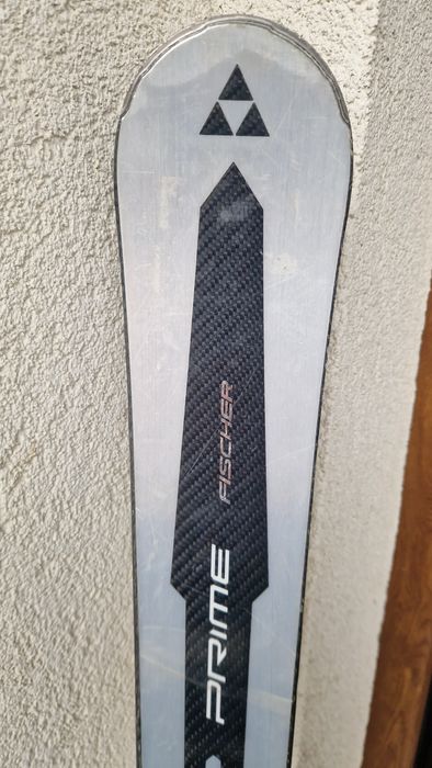 Дамски пистови ски Fischer 151 cm висок клас