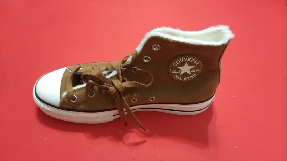 Tenesi converse cu blanita originali 37 ;41  ;41,5