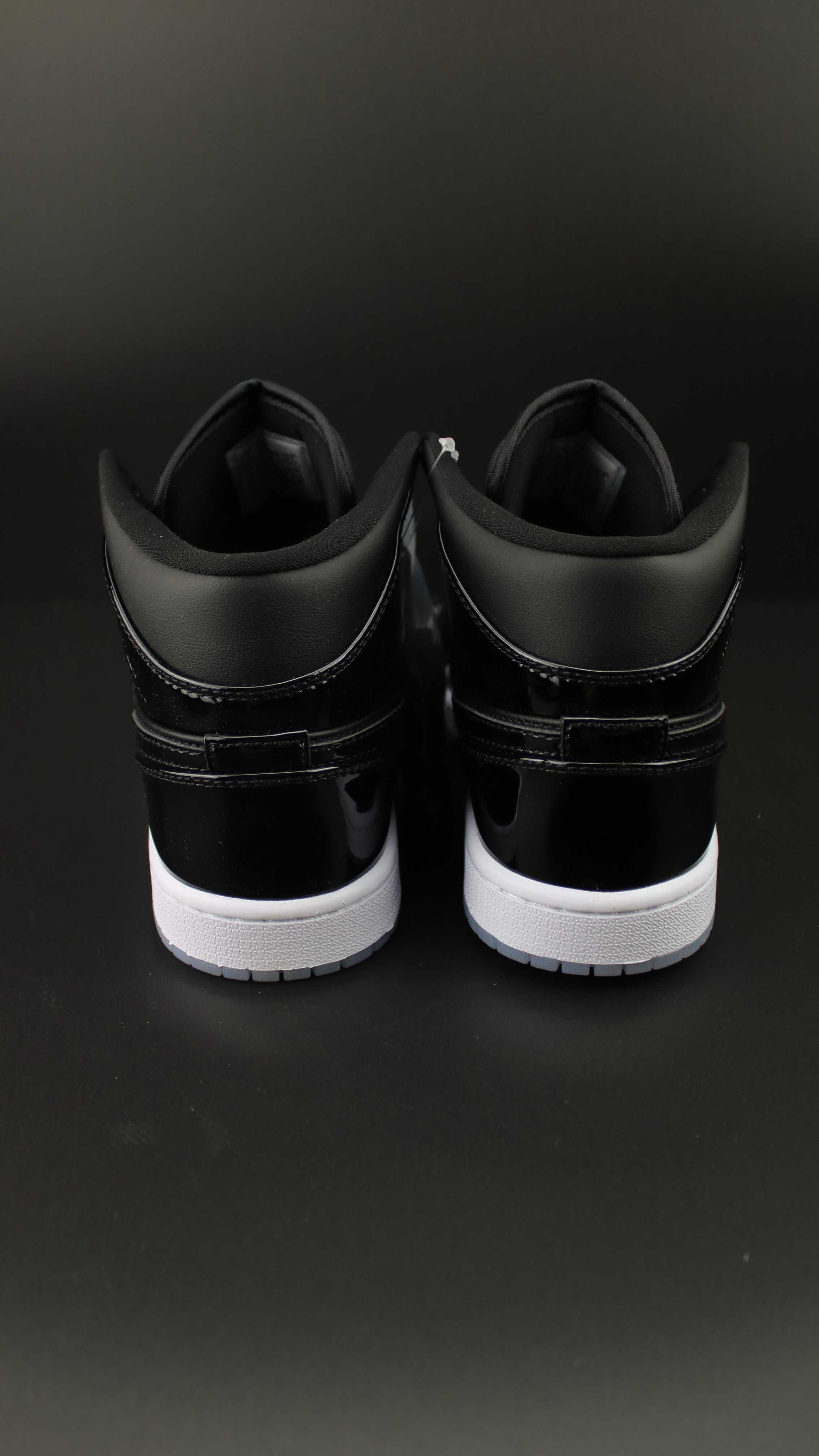Air Jordan 1 Mid Space Jam + CADOU (37,5-43)