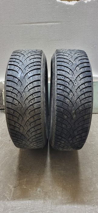 Продам шипованную зимнюю резину с шипами 215х65х16. За всё 50 тыс.
