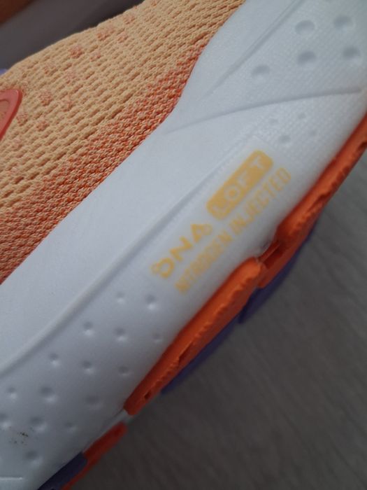 Vand Adidași Brooks 21 37,5 Dama Noi fără eticheta