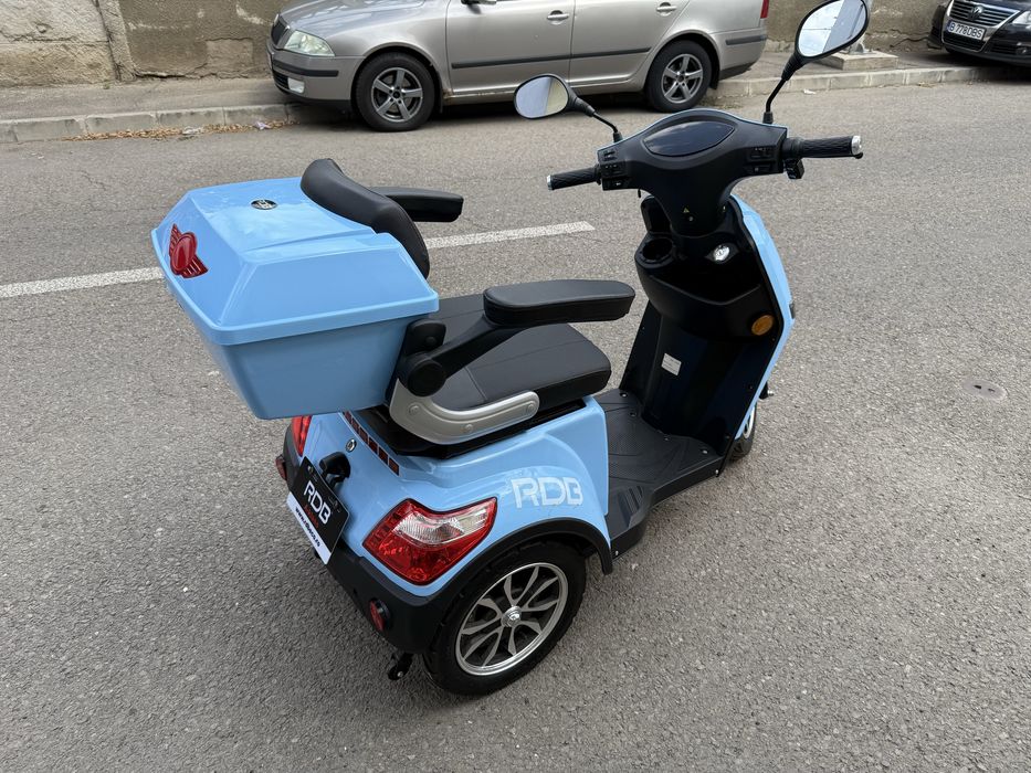 Vand Triciclu electric NOU