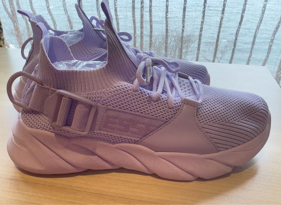 Нови дамски летни маратонки 38номер в лилаво