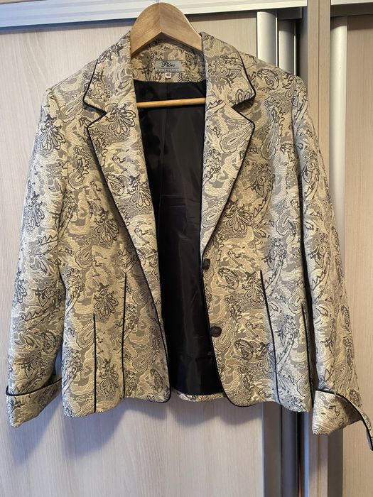 Sacouri dama marimea 40,42,44