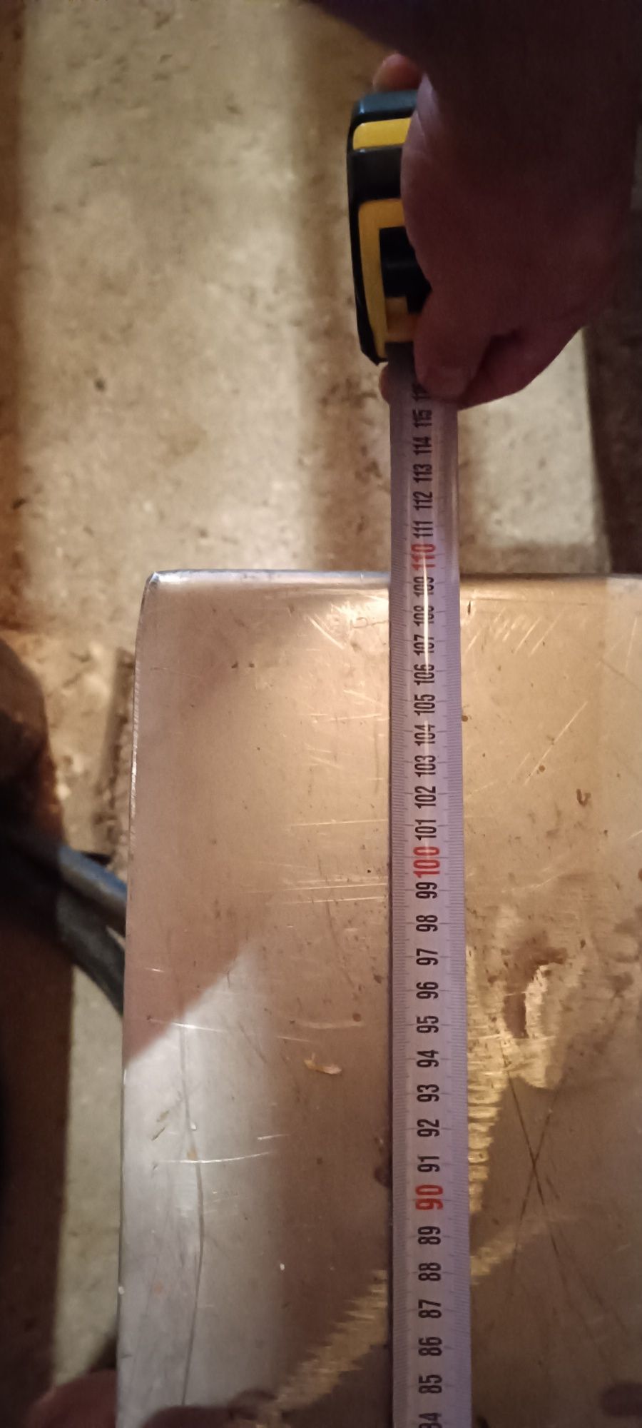 Маса желязна  неръждаема 110/90h75