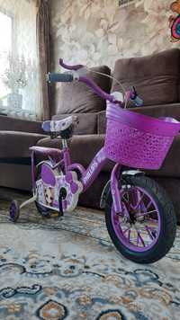 Велосипед для девочки 2-4 года