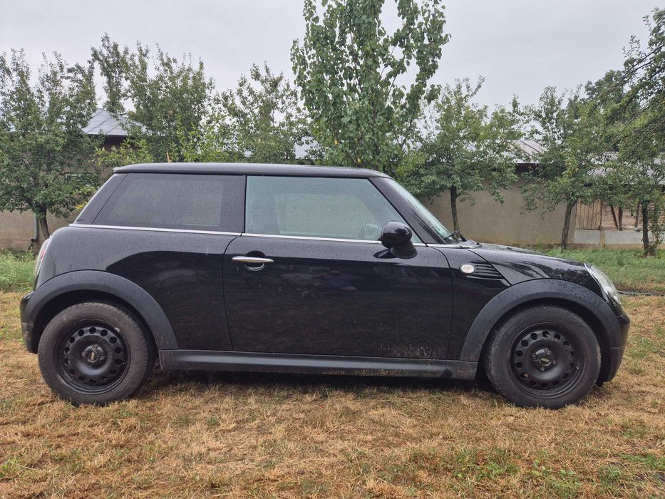 Mini Cooper  R56