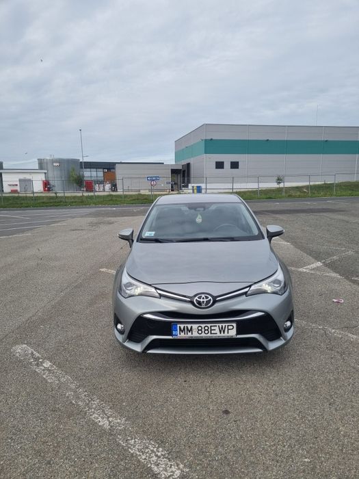 Toyota Avensis 2.0 D4
