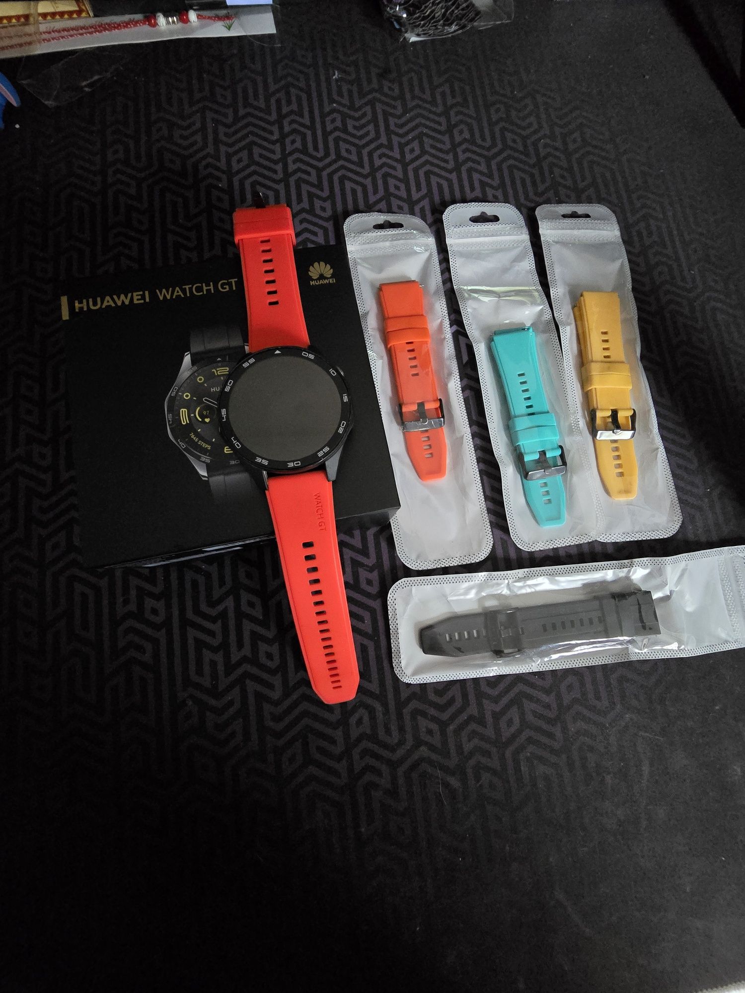 Продавам Huawei watch GT4