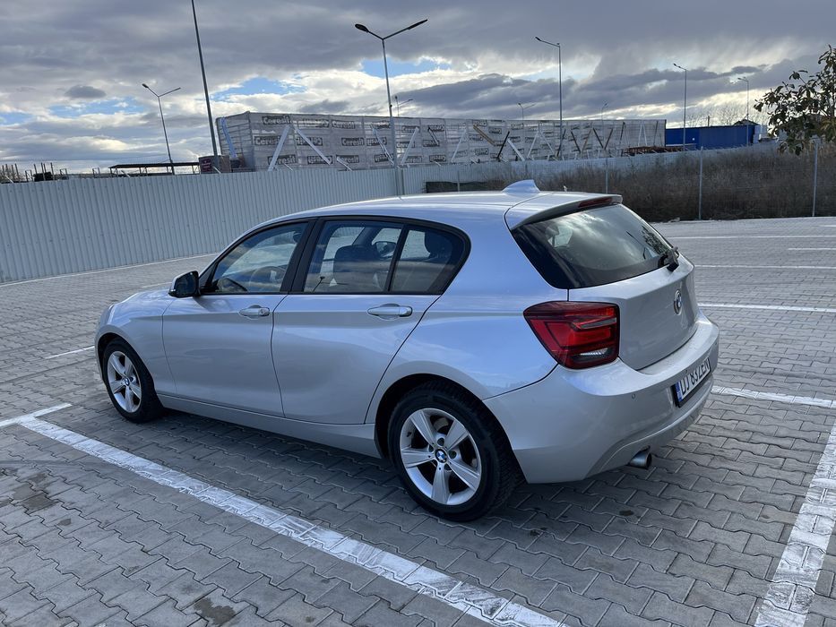 BMW SERIA 1 2012