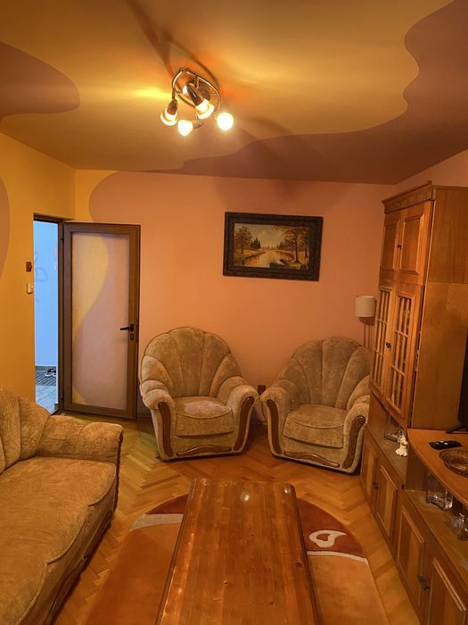 Inchiriez apartament 2 camere, strada Hipodrom