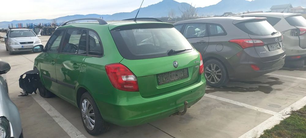 Dezmembram Skoda Fabia 1.2 TSI CBZA