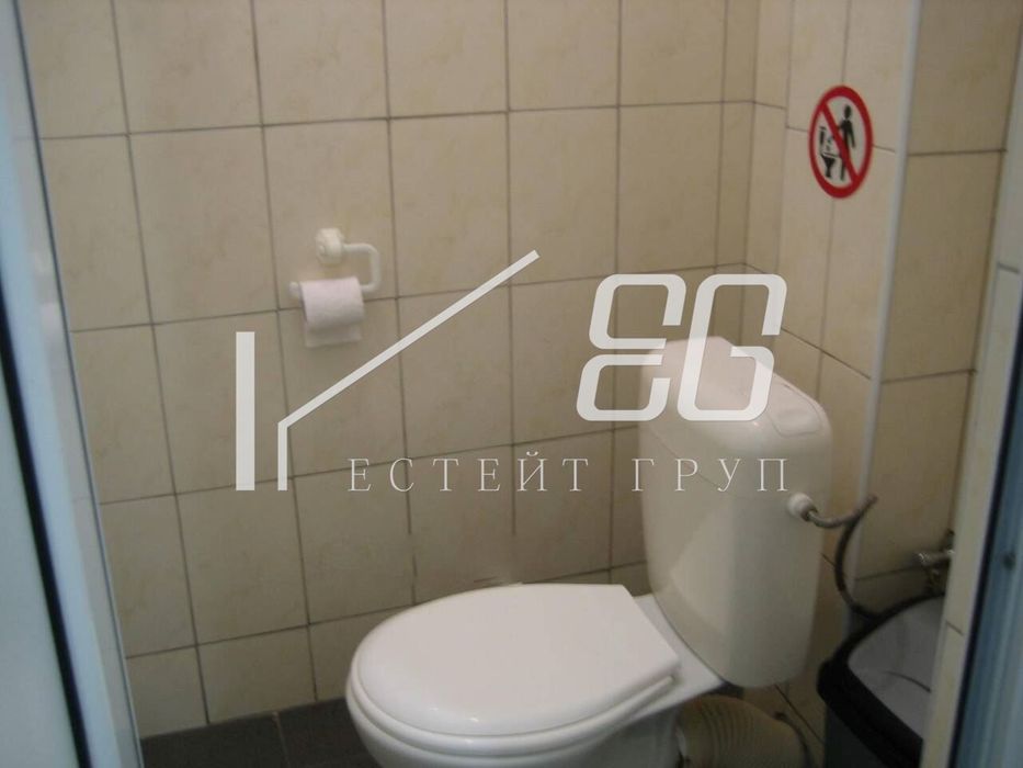 Магазин в Варна-Владиславово площ 150 цена 2500