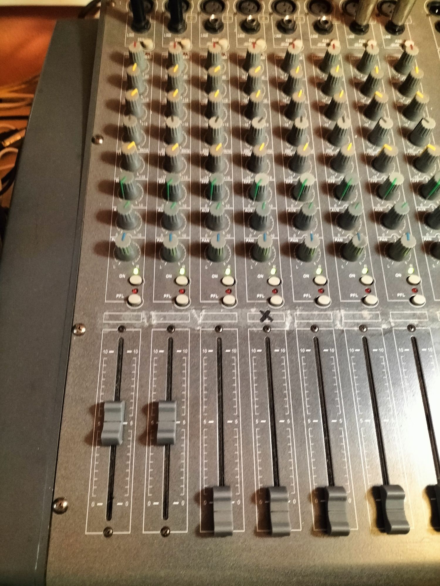 Mixer amplificat 700w JBSYSTEM 8 canale PMD 8