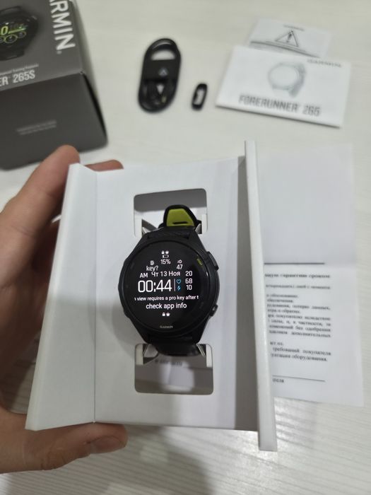 ПРОДАМ СРОЧНО часы GARMIN Forerunner 265 в идеальном состоянии