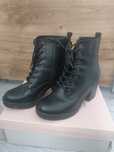 Ghete negre de piele  37