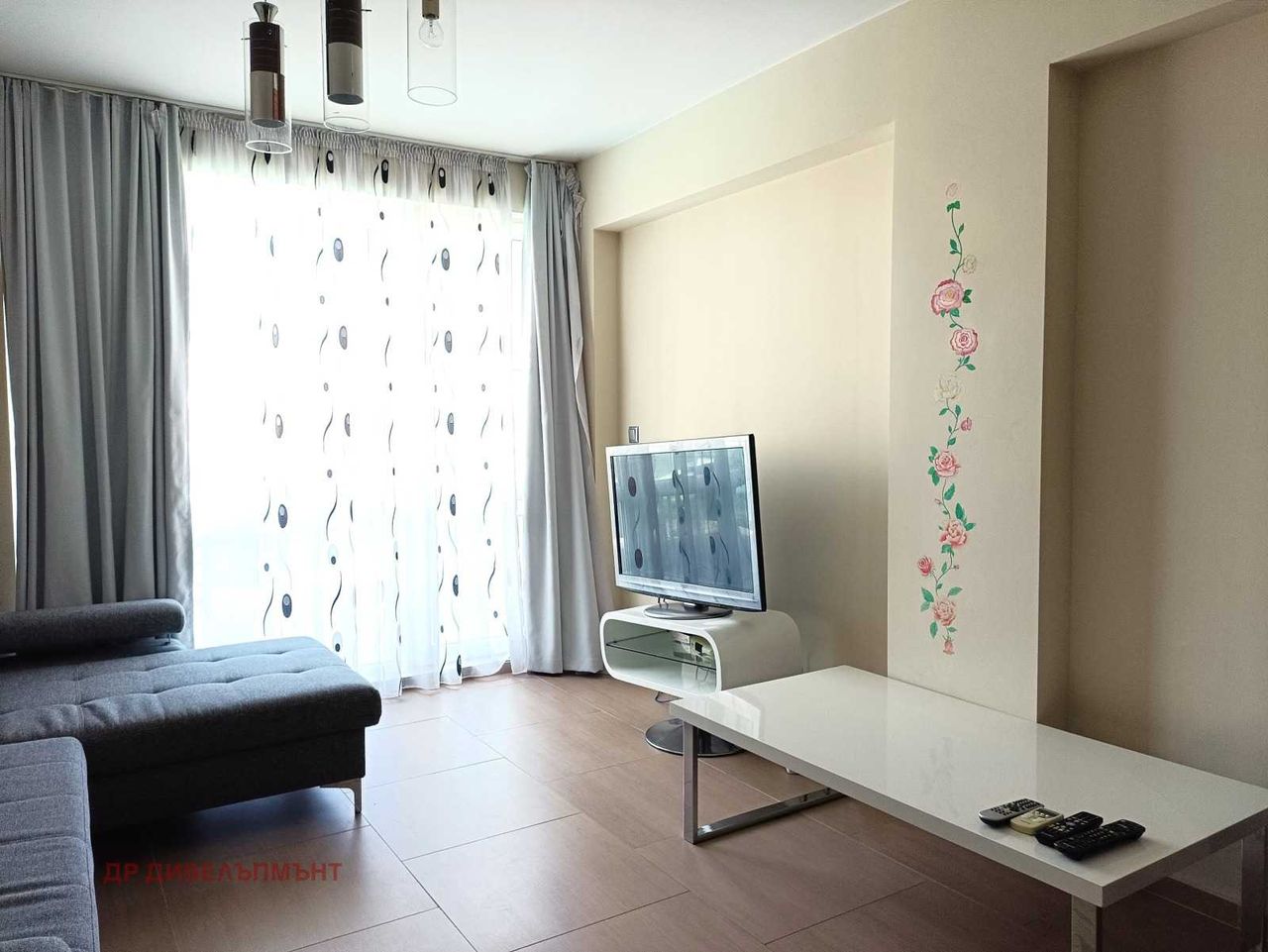 Продава се Тристаен апартамент в Несебър - 115 кв.м за 800 €/кв.м - Снимка #3