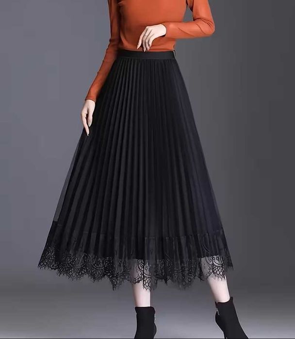 Дънкова пола, Права пола, разкроена пола, Миди пола