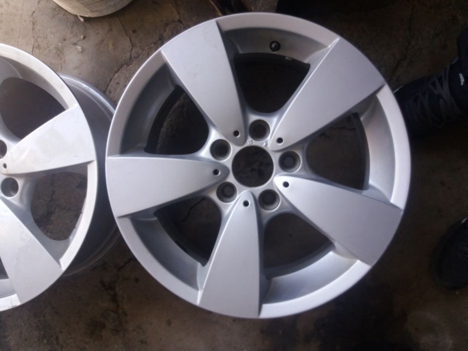 Jante  bmw style 138 r 17 et 43 - e 60 x drive,e 90 ,E 46